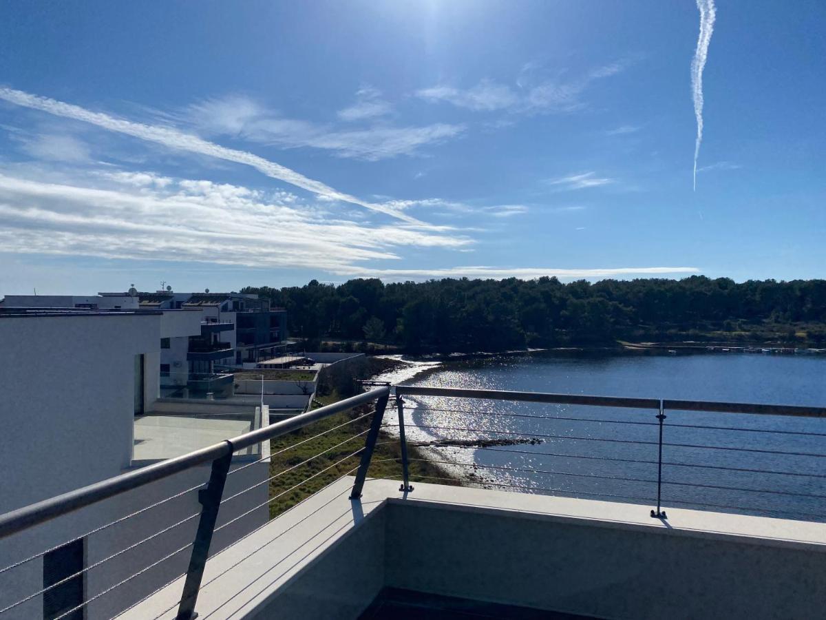 メドゥリンPenthouse Sunsetアパートメント エクステリア 写真