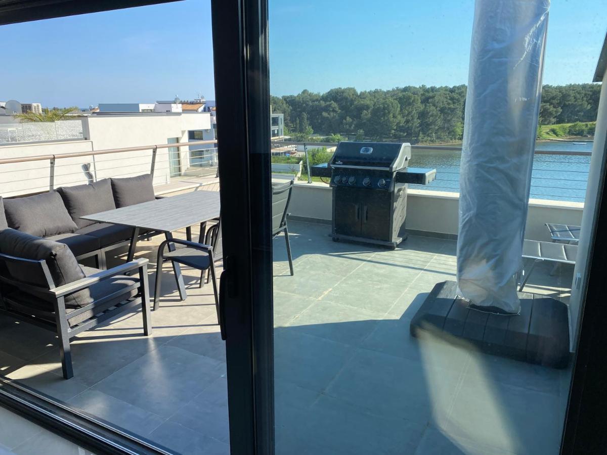 メドゥリンPenthouse Sunsetアパートメント エクステリア 写真