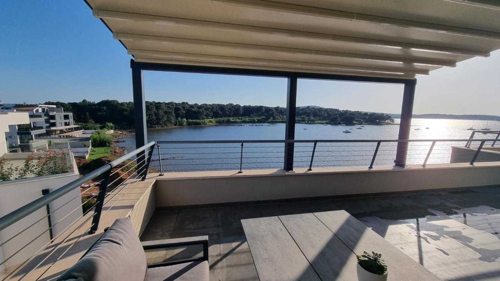 メドゥリンPenthouse Sunsetアパートメント エクステリア 写真